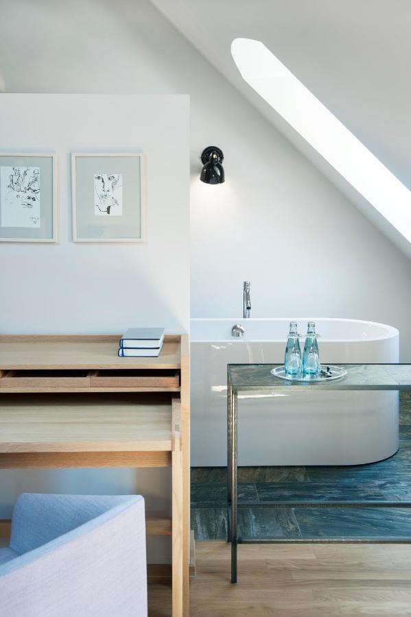 Emmerich Hotel Goerlitz ภายนอก รูปภาพ Bathroom