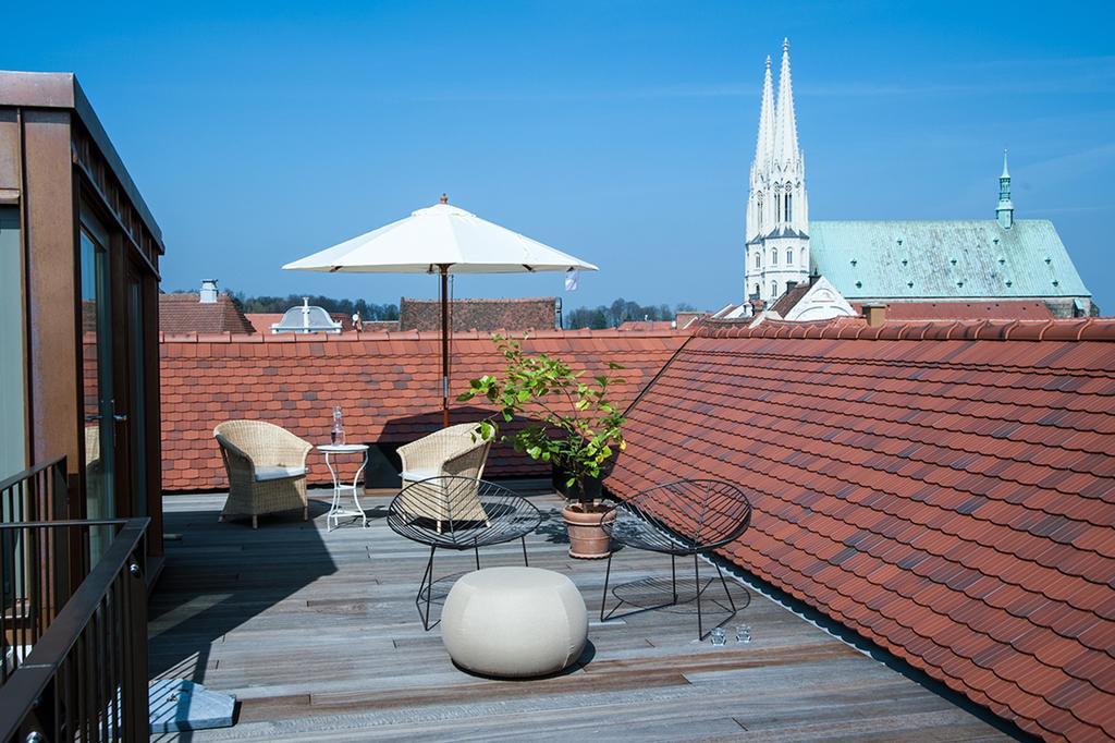 Emmerich Hotel Goerlitz ภายนอก รูปภาพ Roof terrace